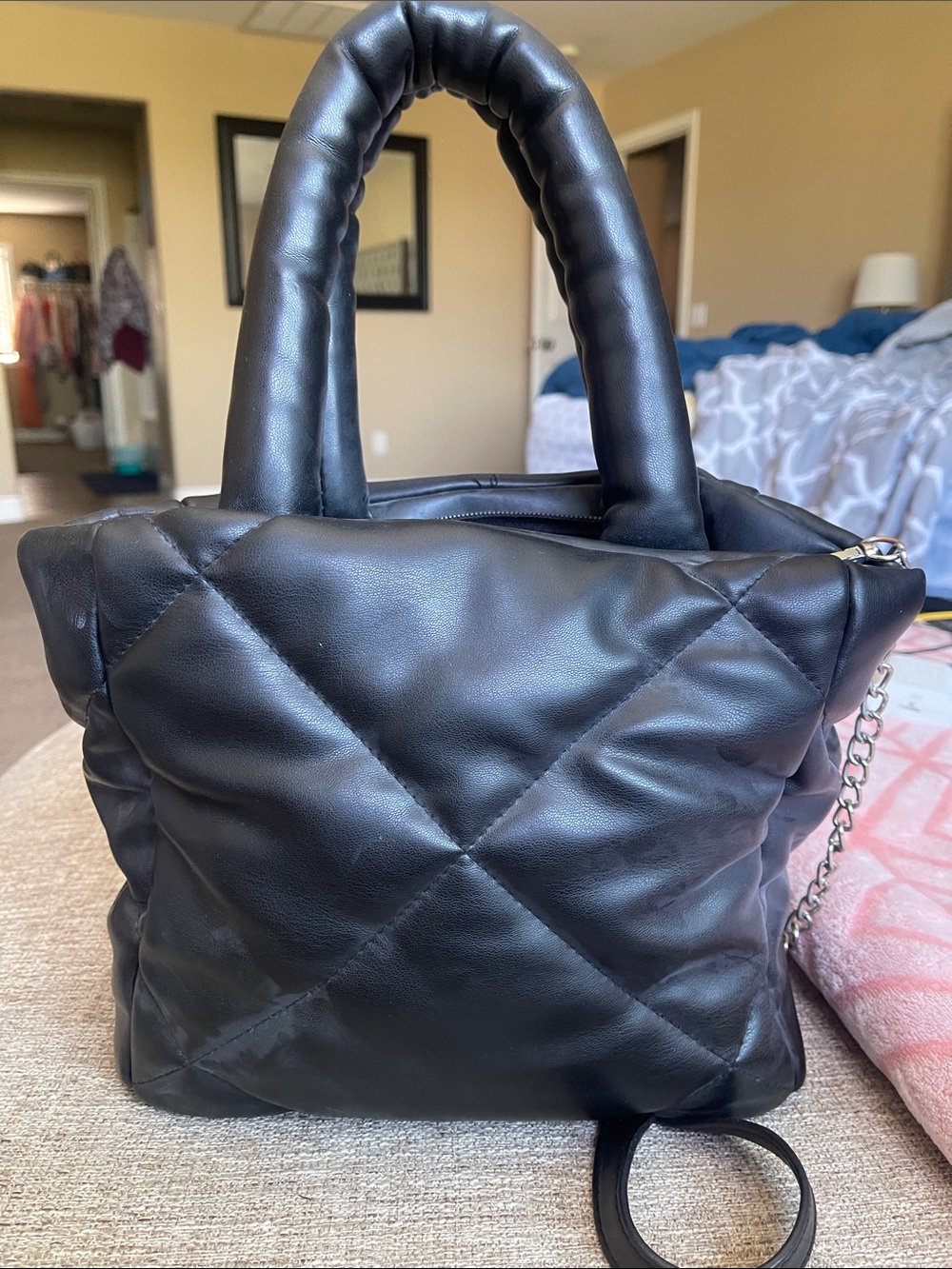 Quilted Black Puffer Tote Bag - Stylish Everyday Handbag